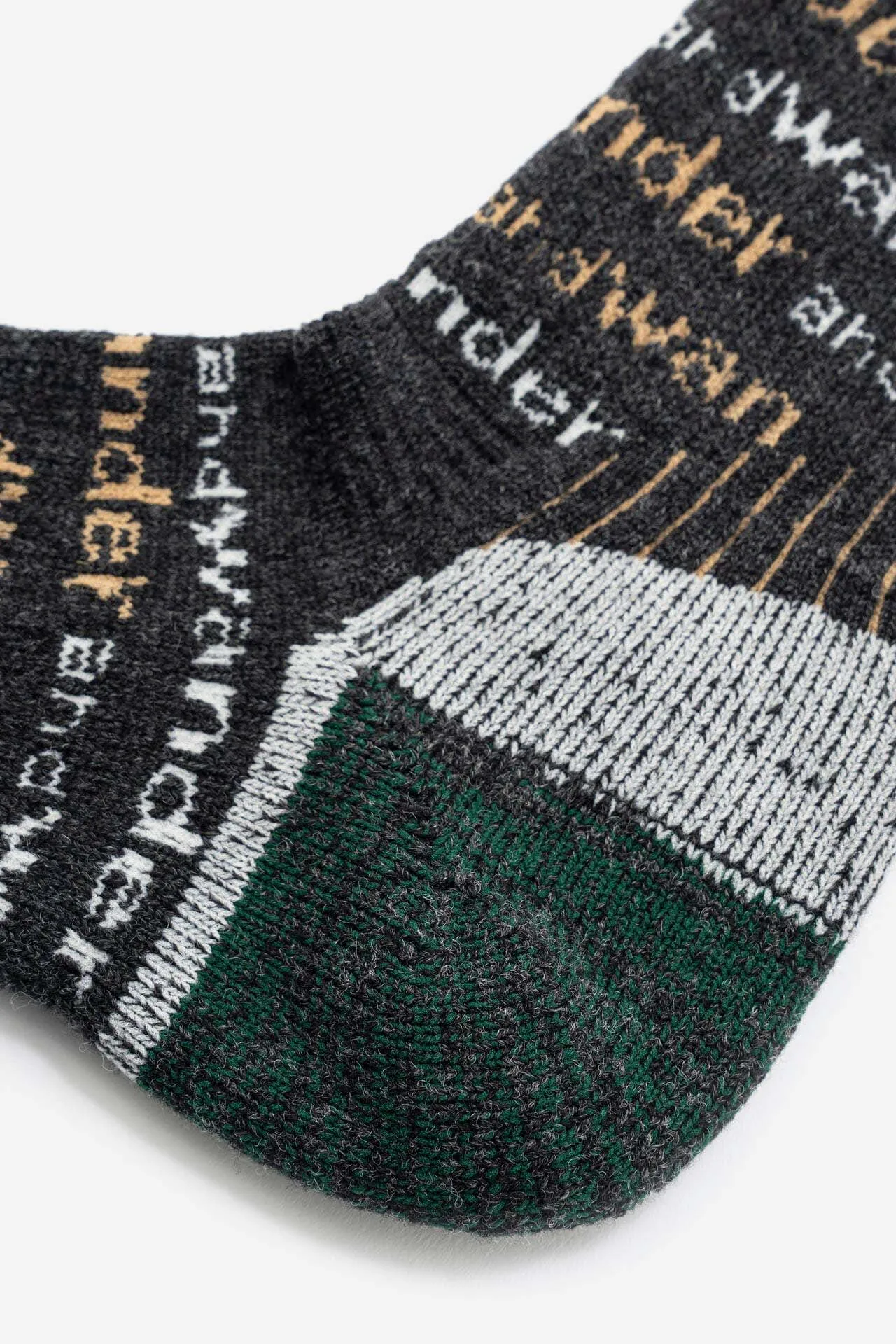 and wander wool socks - charcoal