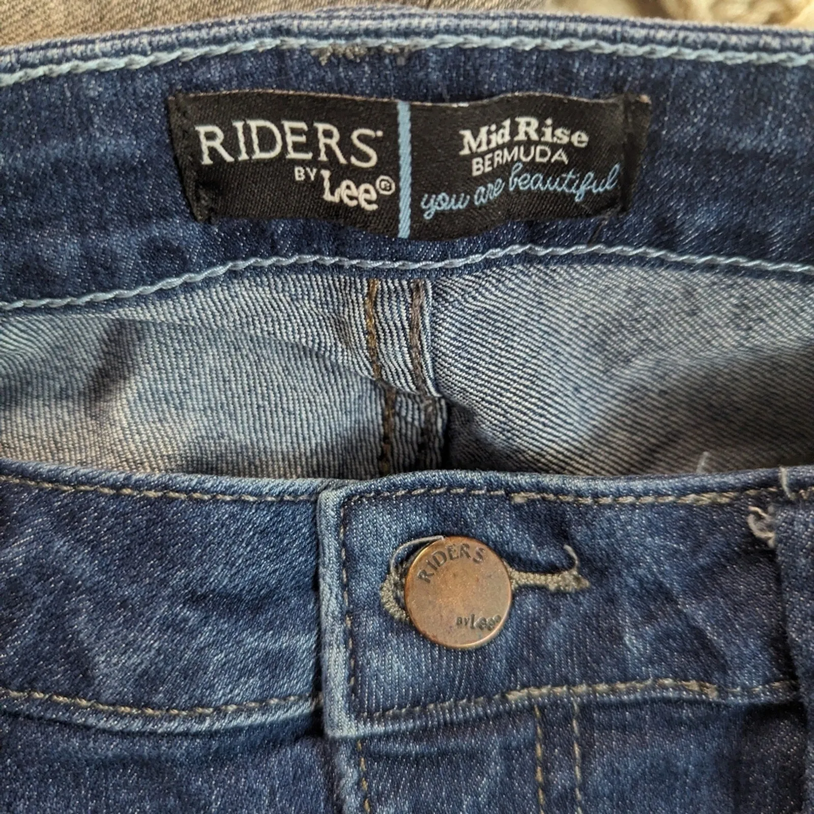 Lee Mid Rise Bermuda Jean Shorts - 6