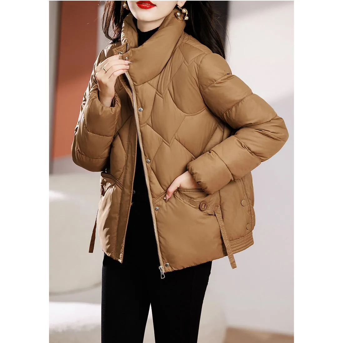 Quilted Diamond Cropped Puffer Jacket