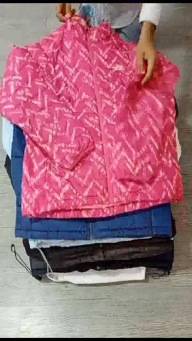 Vintage The North Face Puffer Series - 15 Pieces
