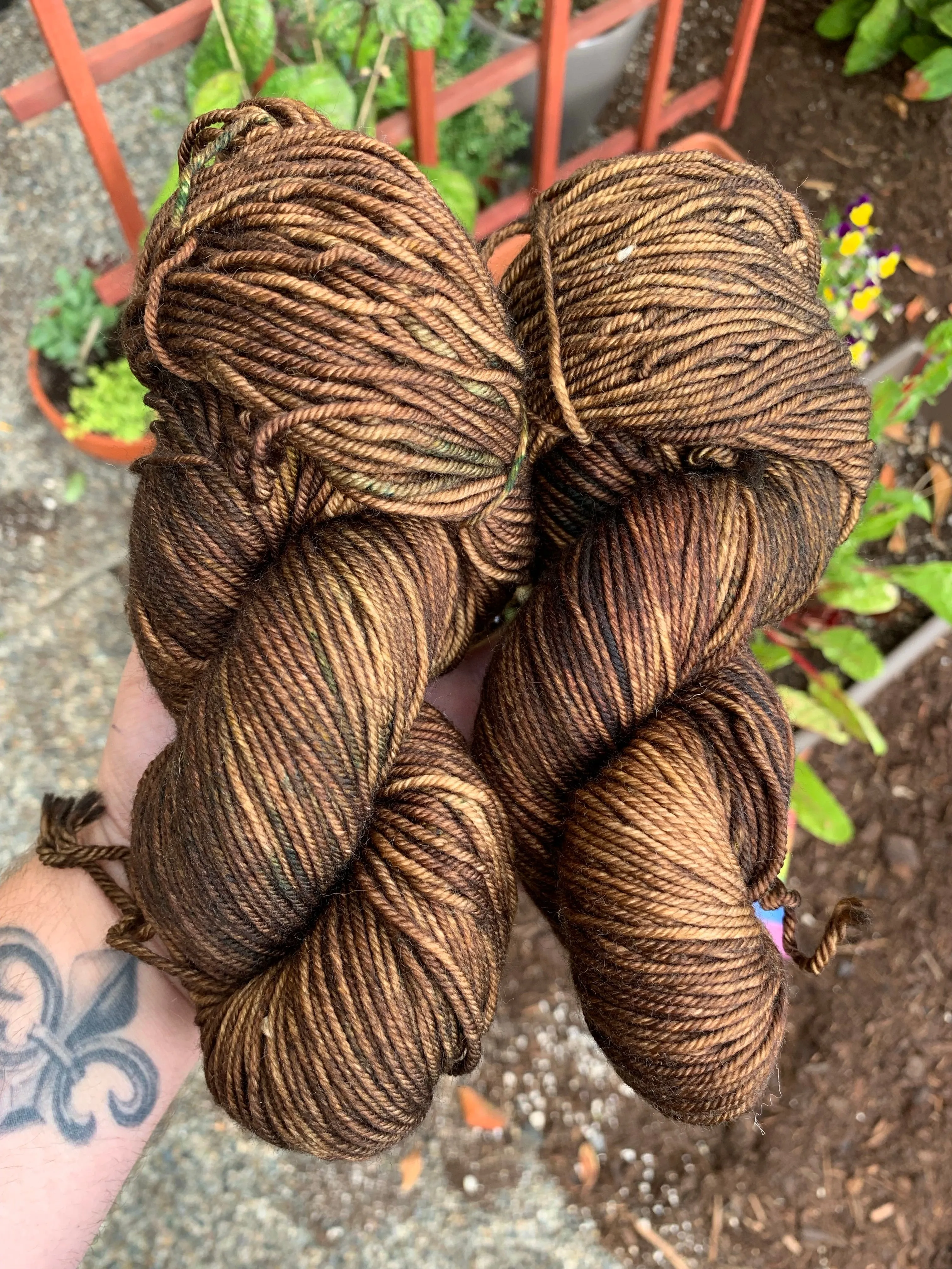 Worsted Weight Sock Twins : Rock ~ Superwash Merino Wool, Cashmere, Nylon
